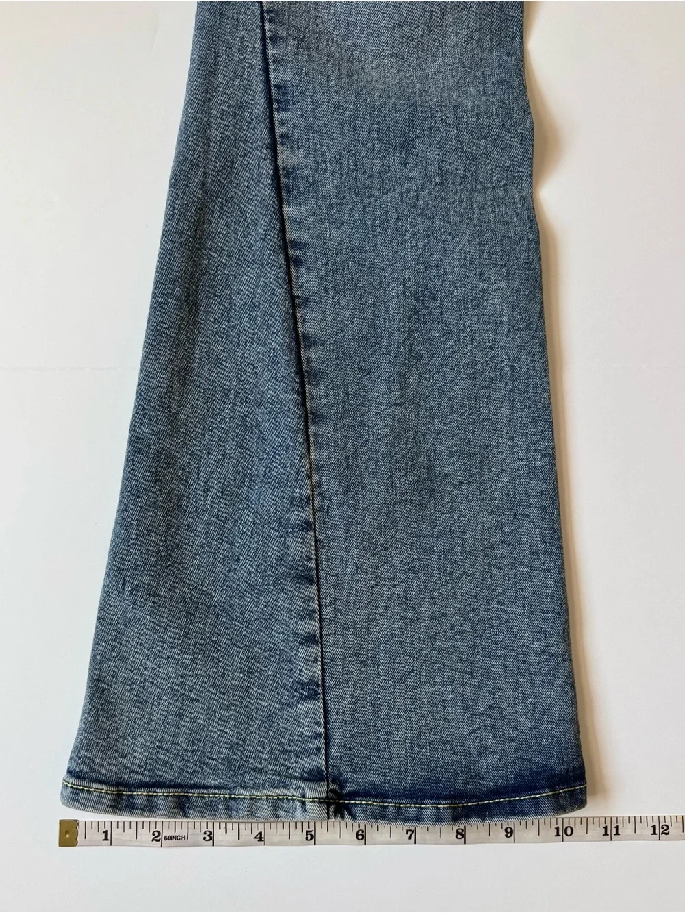 True Religion Joey Mid-Rise Flap Flare Jeans, Light Wash, NWT, Women’s Multiple